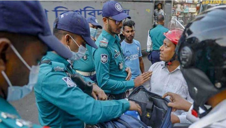 রাজধানীতে ‘অপারেশন ডেভিল হান্ট ফেইজ-টু’ চলছে